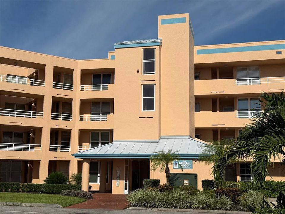 Recently Sold: $113,500 (1 beds, 2 baths, 1106 Square Feet)