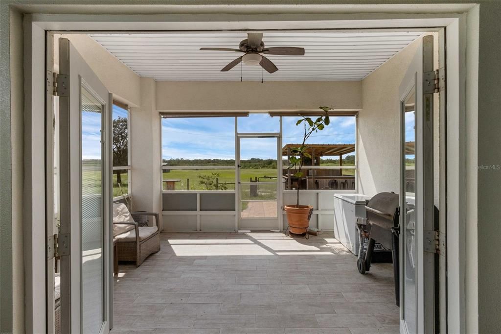 待售: $397,500 (3 贝兹, 2 浴室, 1423 平方英尺)