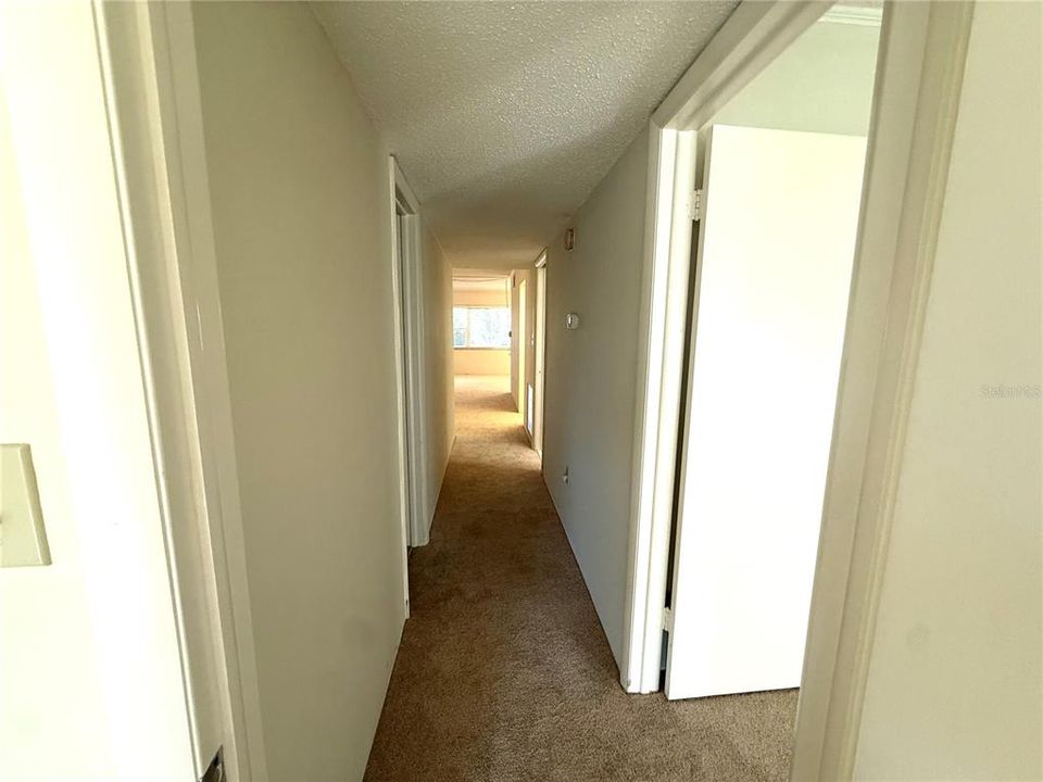 Active With Contract: $99,900 (2 beds, 2 baths, 1270 Square Feet)