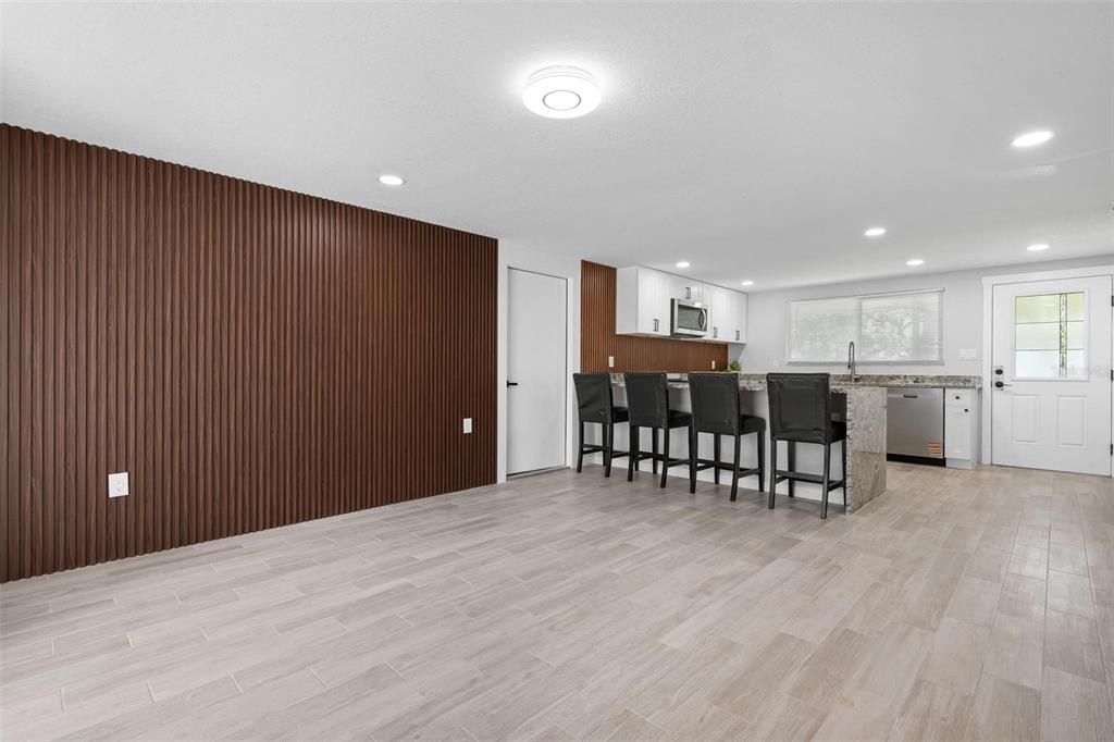 На продажу: $549,500 (5 спален, 0 ванн, 2521 Квадратных фут)