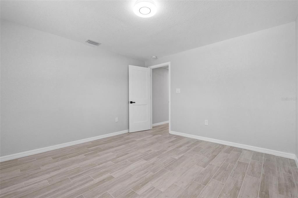 На продажу: $549,500 (5 спален, 0 ванн, 2521 Квадратных фут)