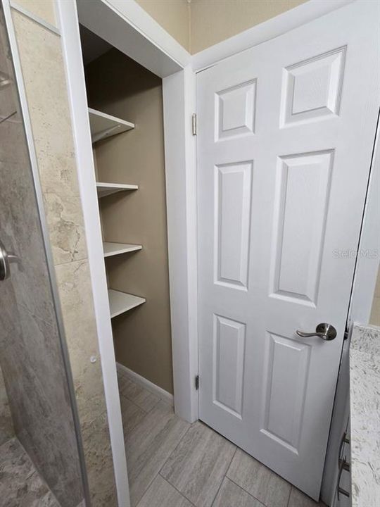 For Sale: $675,000 (0 beds, 0 baths, 1927 Square Feet)