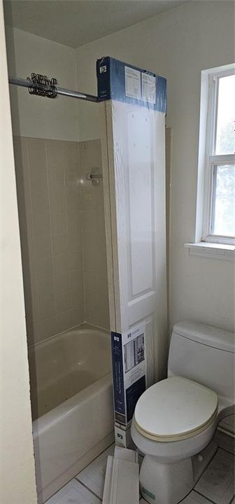 En Venta: $180,000 (2 camas, 2 baños, 1316 Pies cuadrados)