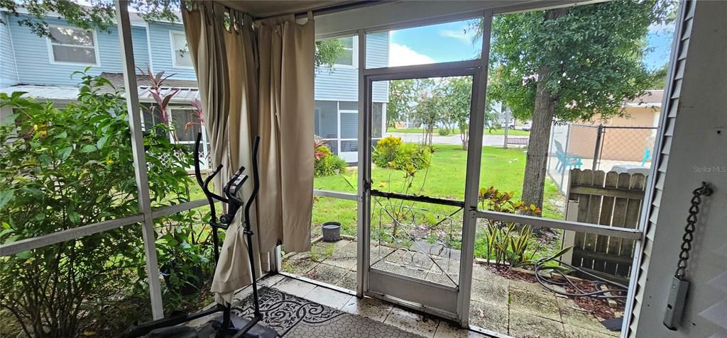 En Venta: $180,000 (2 camas, 2 baños, 1316 Pies cuadrados)