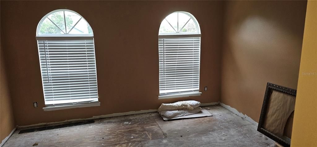 En Venta: $180,000 (2 camas, 2 baños, 1316 Pies cuadrados)