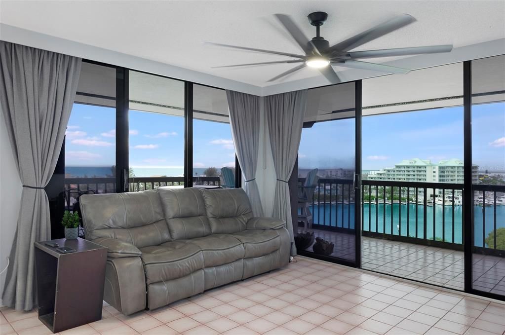 For Sale: $519,000 (2 beds, 2 baths, 1445 Square Feet)