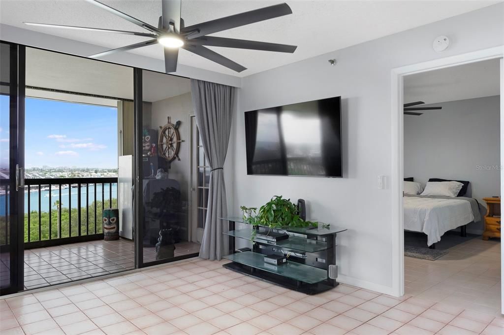 For Sale: $519,000 (2 beds, 2 baths, 1445 Square Feet)