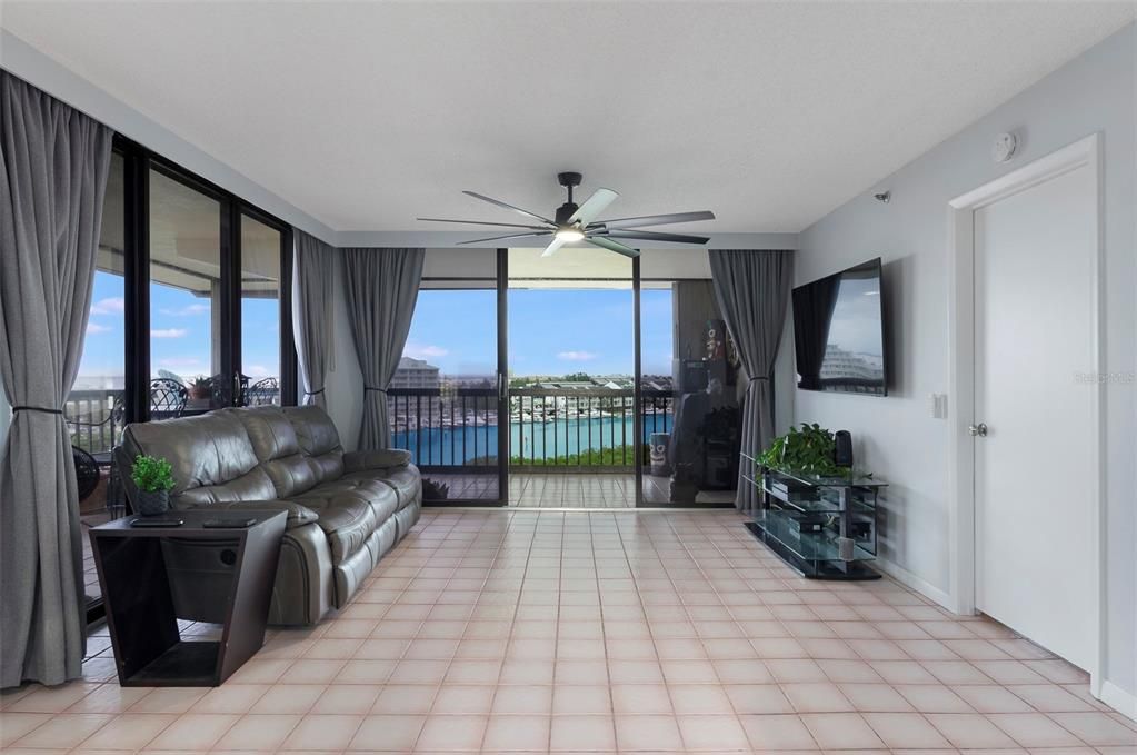 For Sale: $519,000 (2 beds, 2 baths, 1445 Square Feet)