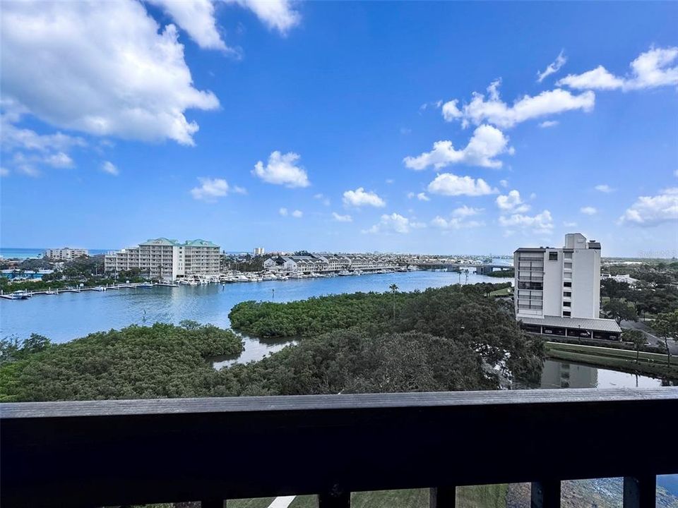 For Sale: $519,000 (2 beds, 2 baths, 1445 Square Feet)