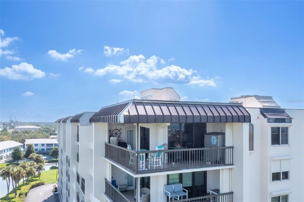 For Sale: $519,000 (2 beds, 2 baths, 1445 Square Feet)