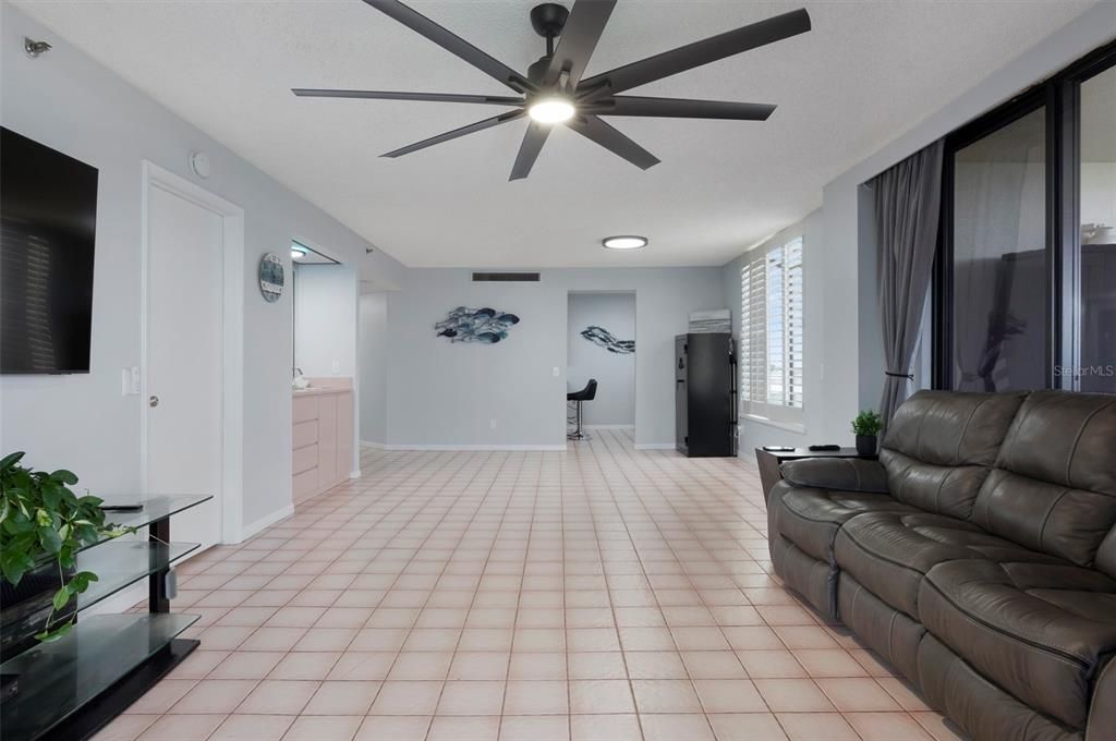 For Sale: $519,000 (2 beds, 2 baths, 1445 Square Feet)