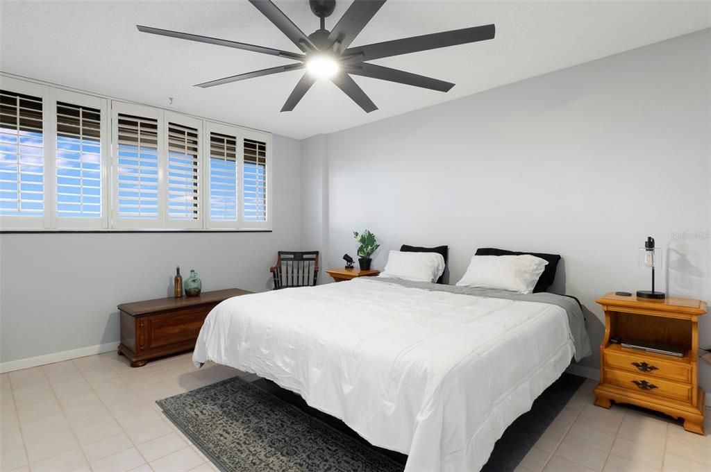 For Sale: $519,000 (2 beds, 2 baths, 1445 Square Feet)