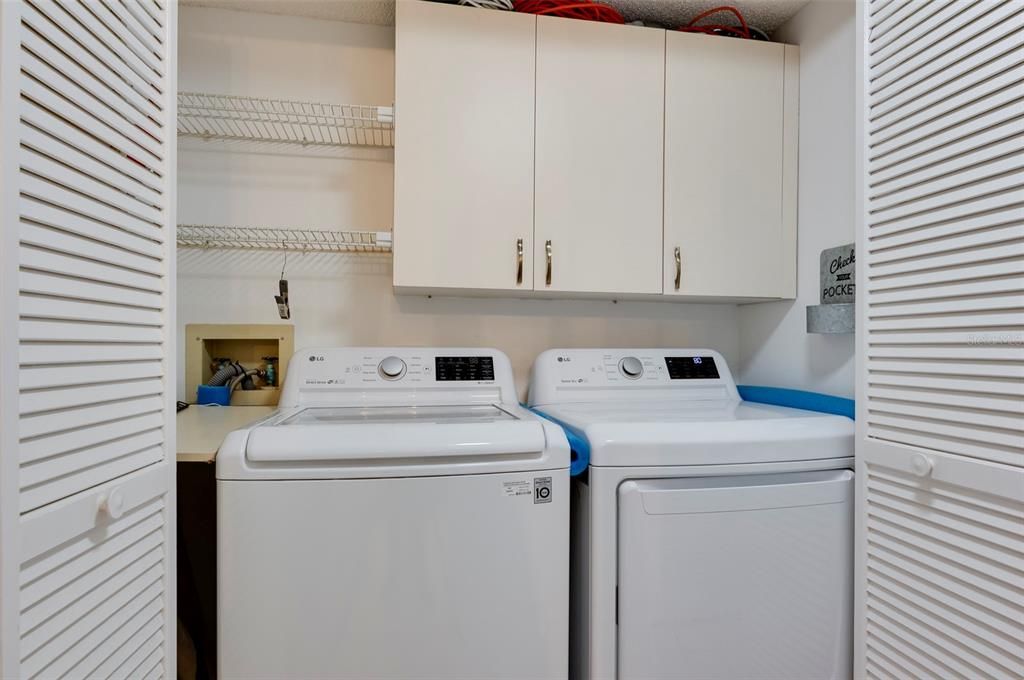 For Sale: $519,000 (2 beds, 2 baths, 1445 Square Feet)