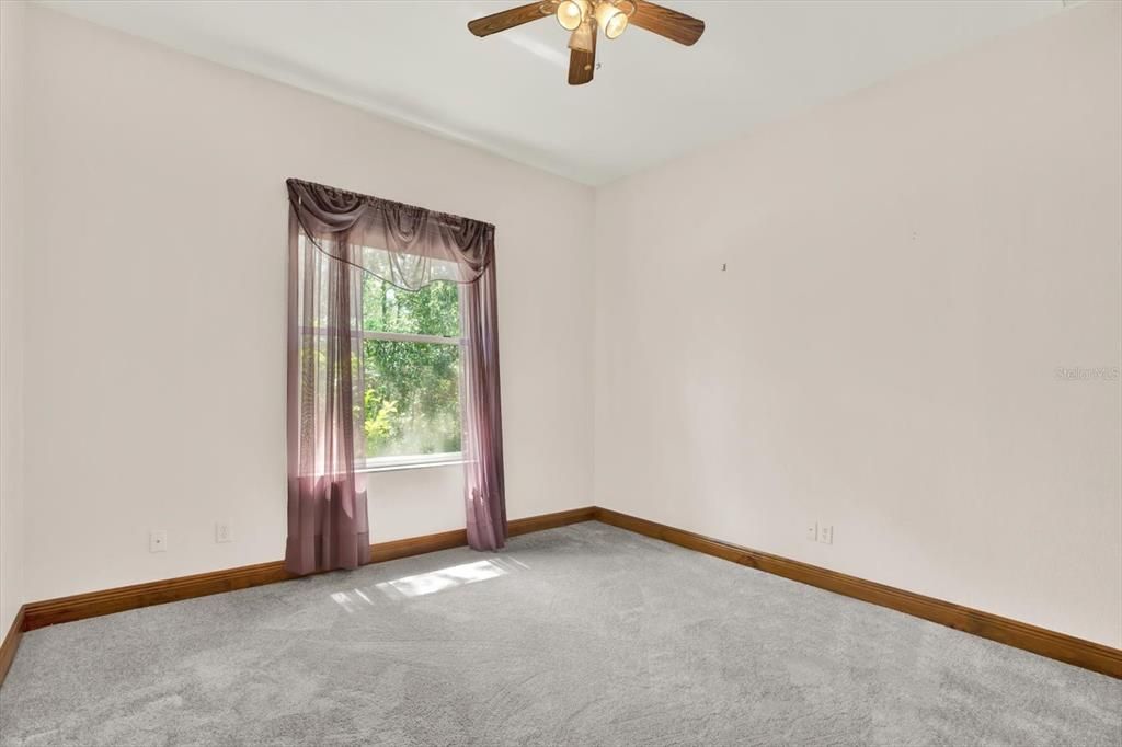 For Sale: $565,000 (3 beds, 2 baths, 2242 Square Feet)