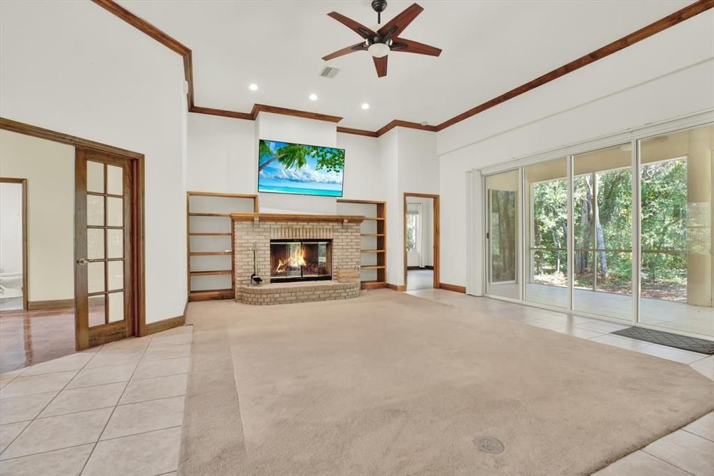 For Sale: $565,000 (3 beds, 2 baths, 2242 Square Feet)