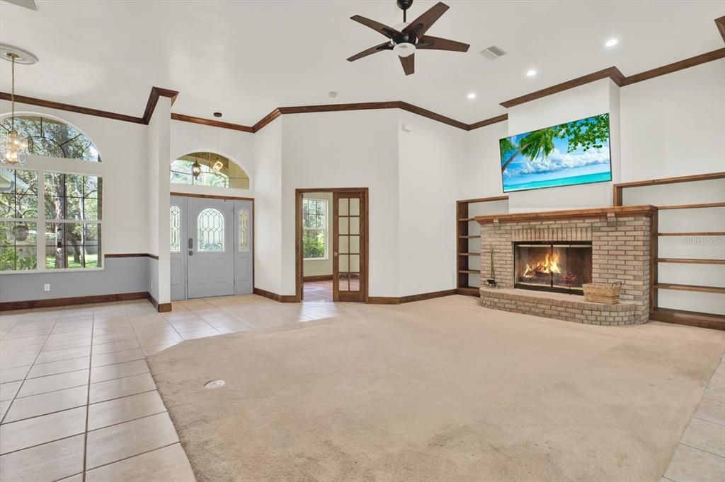 For Sale: $565,000 (3 beds, 2 baths, 2242 Square Feet)