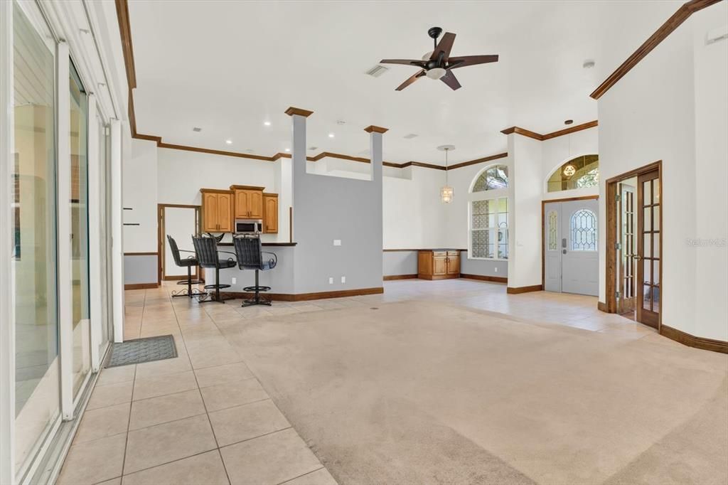 For Sale: $565,000 (3 beds, 2 baths, 2242 Square Feet)