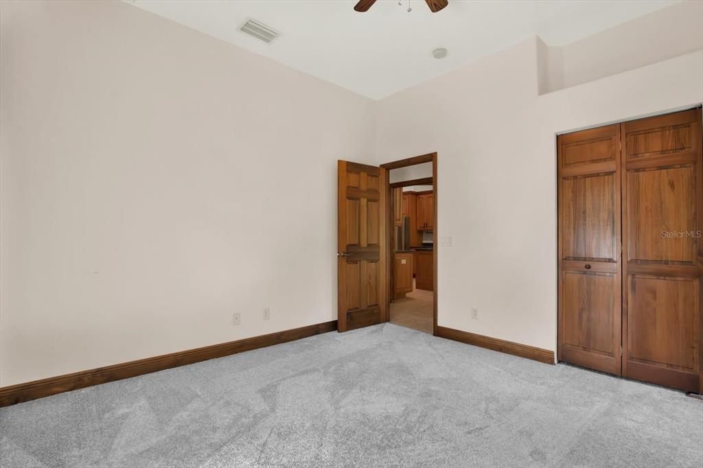 For Sale: $565,000 (3 beds, 2 baths, 2242 Square Feet)