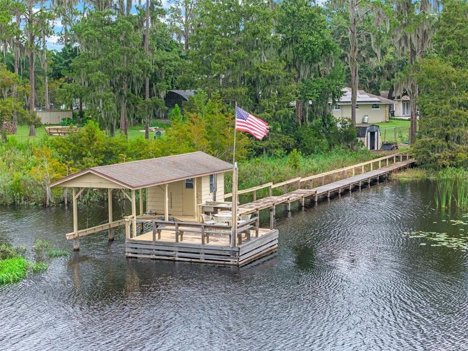 For Sale: $1,250,000 (3 beds, 3 baths, 2261 Square Feet)