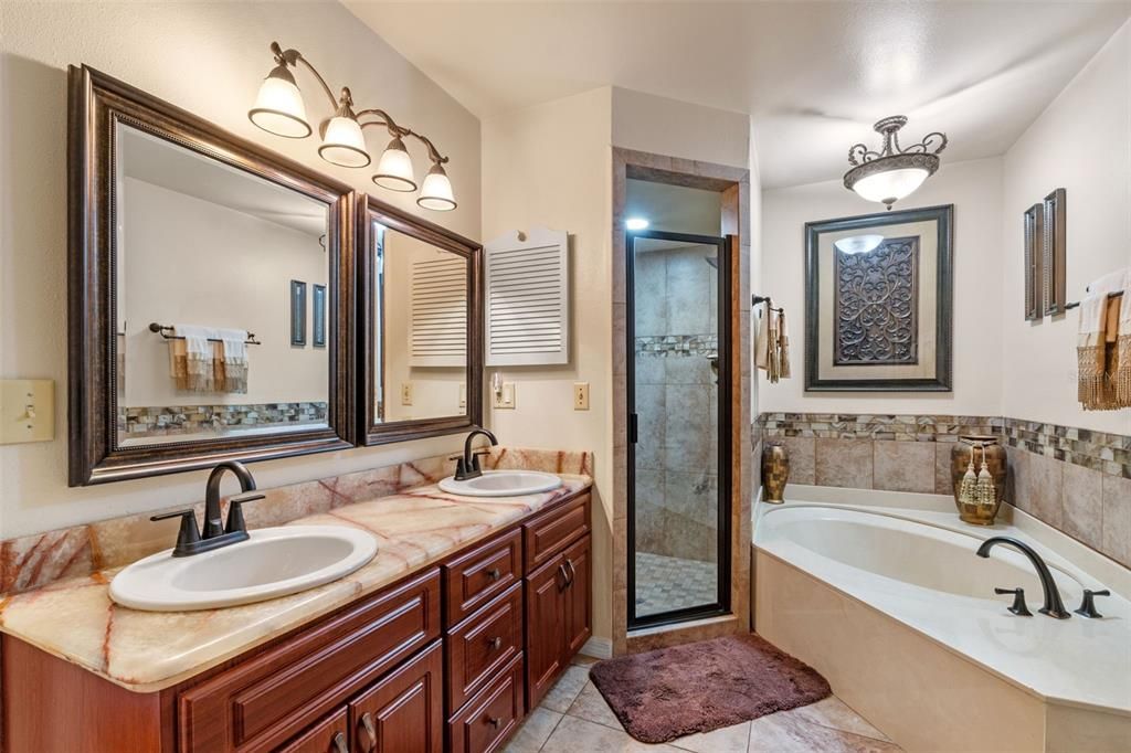 For Sale: $1,250,000 (3 beds, 3 baths, 2261 Square Feet)