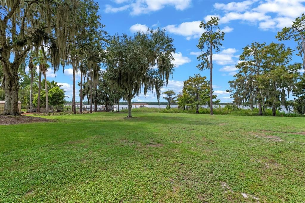 For Sale: $1,250,000 (3 beds, 3 baths, 2261 Square Feet)