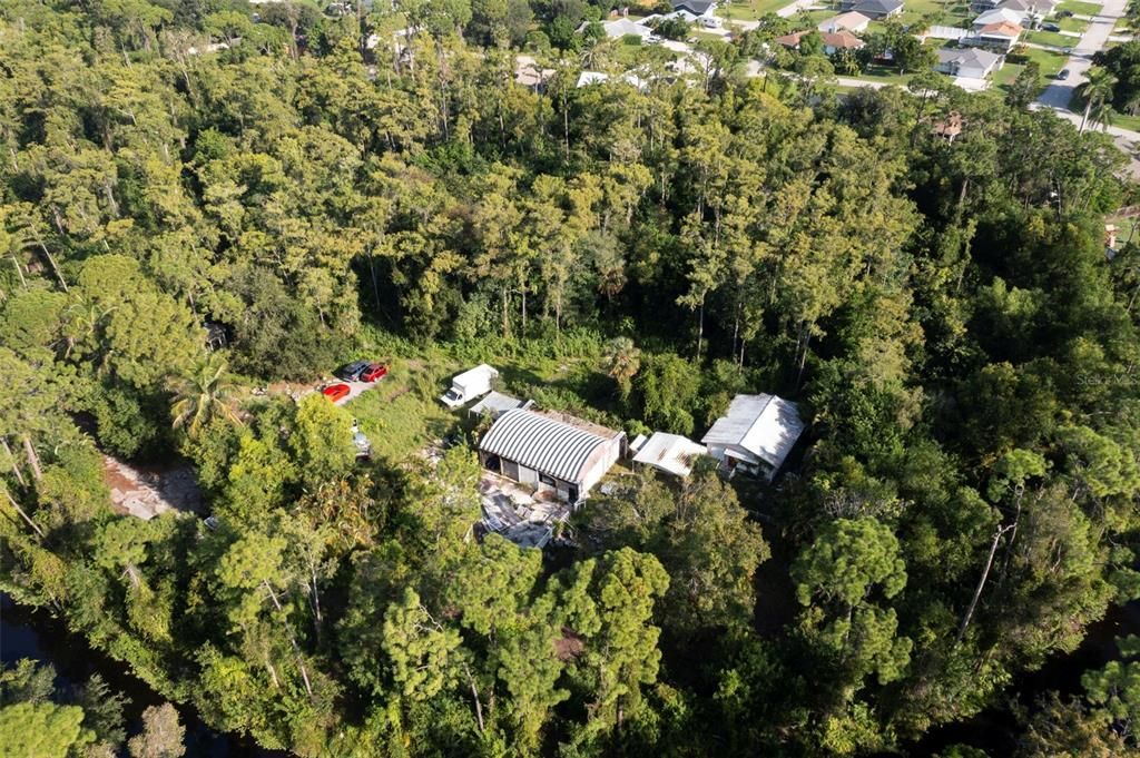 На продажу: $1,100,000 (14.62 acres)