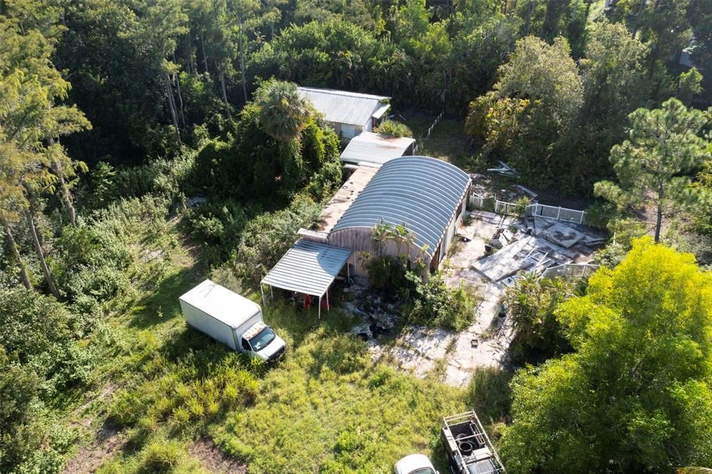 На продажу: $1,100,000 (14.62 acres)