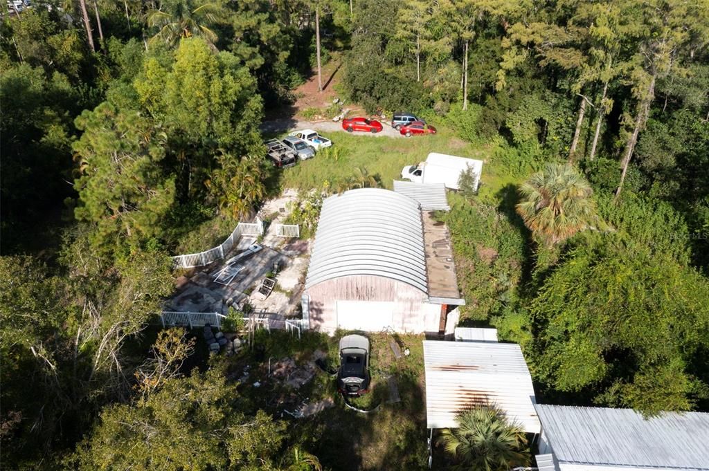 На продажу: $1,100,000 (14.62 acres)