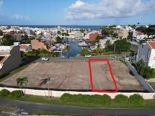 For Sale: $215,000 (0.10 acres)