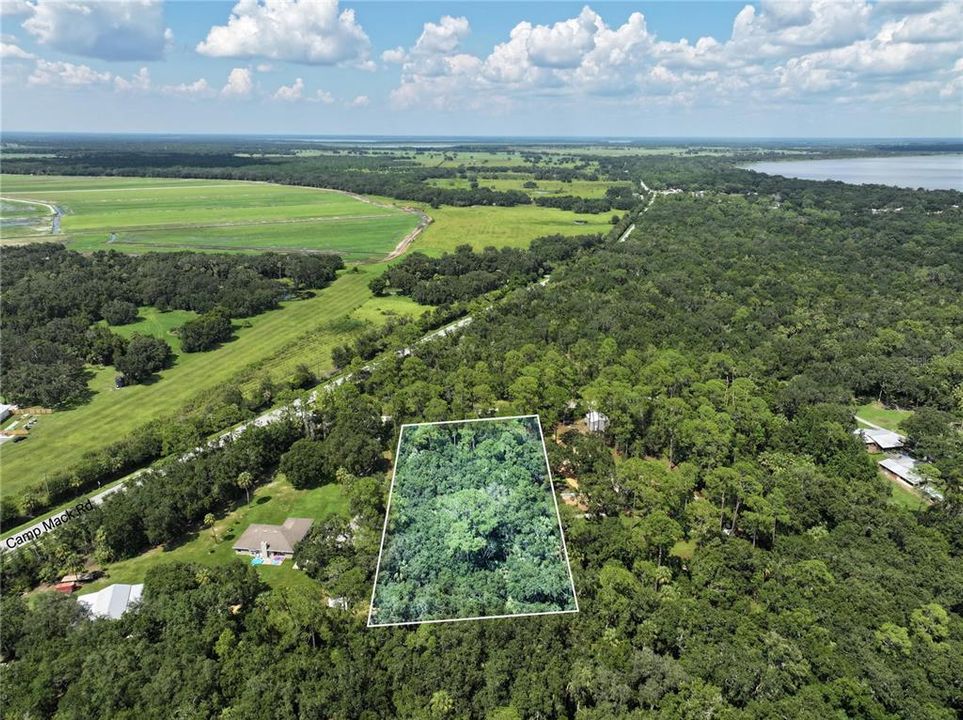 For Sale: $44,700 (0.94 acres)