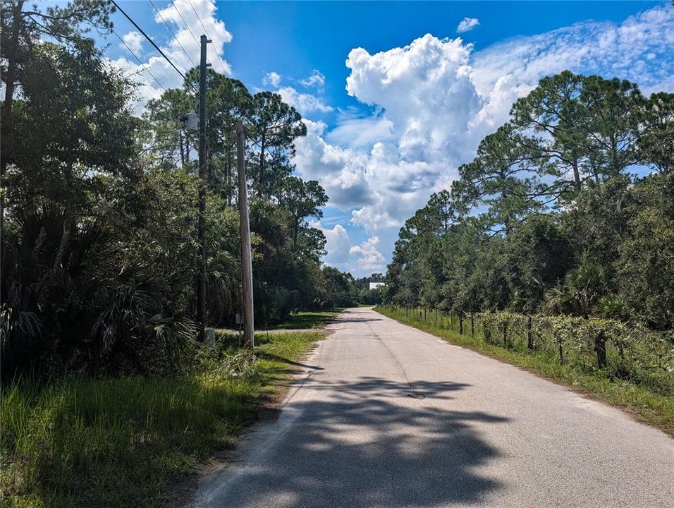 For Sale: $44,700 (0.94 acres)