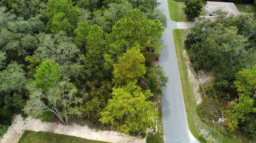 На продажу: $59,900 (0.52 acres)