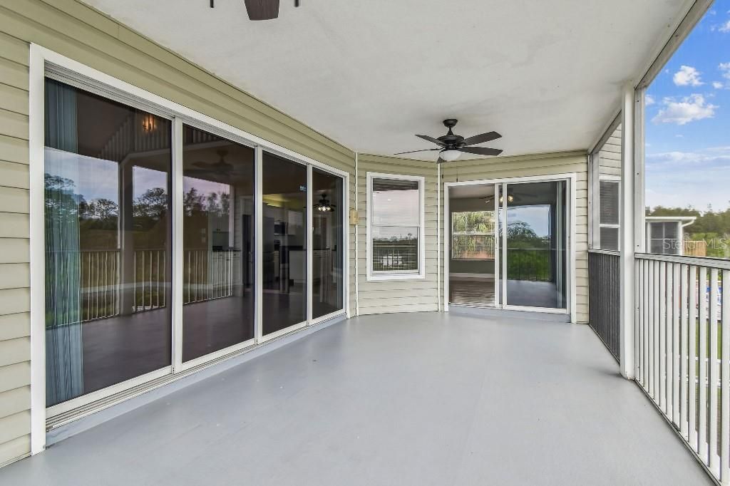 For Sale: $1,100,000 (5 beds, 3 baths, 4640 Square Feet)