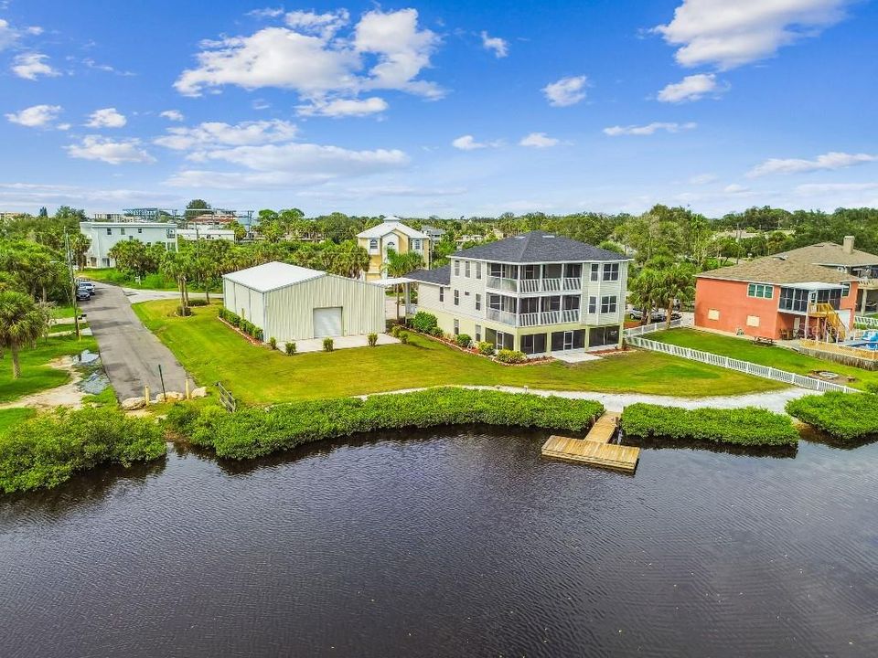 For Sale: $1,100,000 (5 beds, 3 baths, 4640 Square Feet)