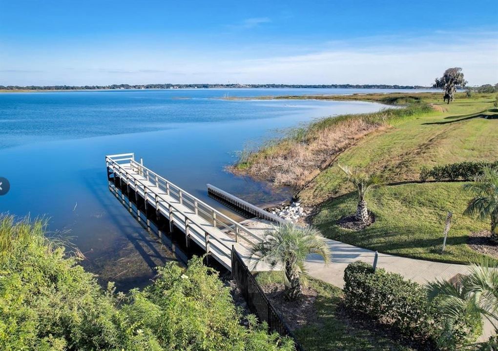 На продажу: $88,000 (0.24 acres)