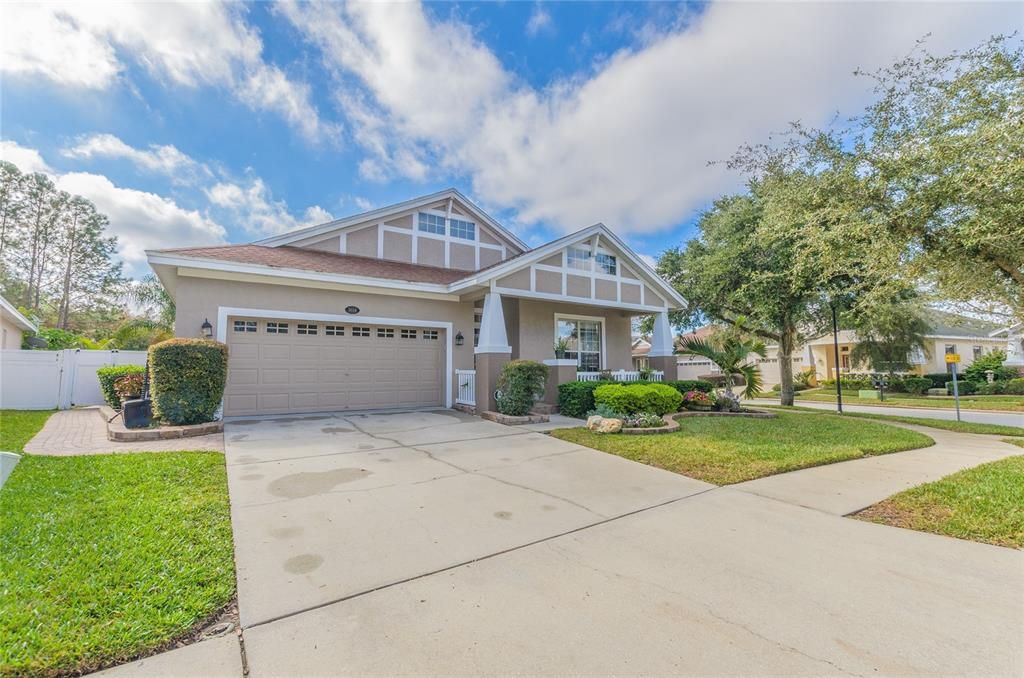 For Rent: $2,900 (4 beds, 2 baths, 2200 Square Feet)