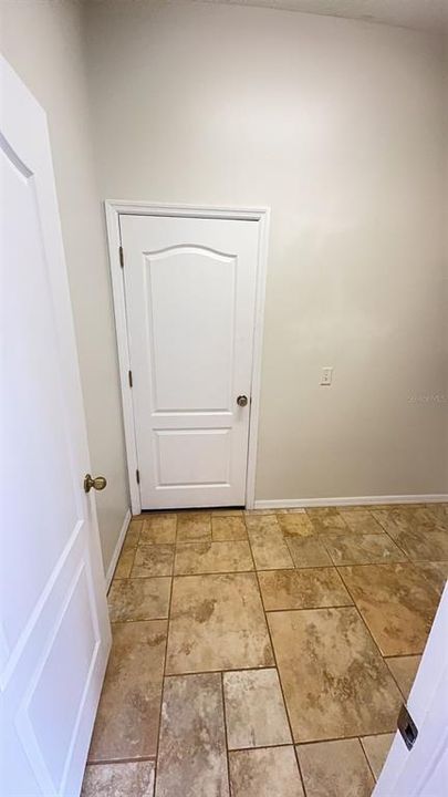 For Rent: $2,900 (4 beds, 2 baths, 2200 Square Feet)