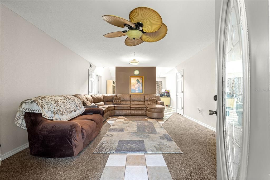 For Sale: $495,000 (4 beds, 2 baths, 1952 Square Feet)