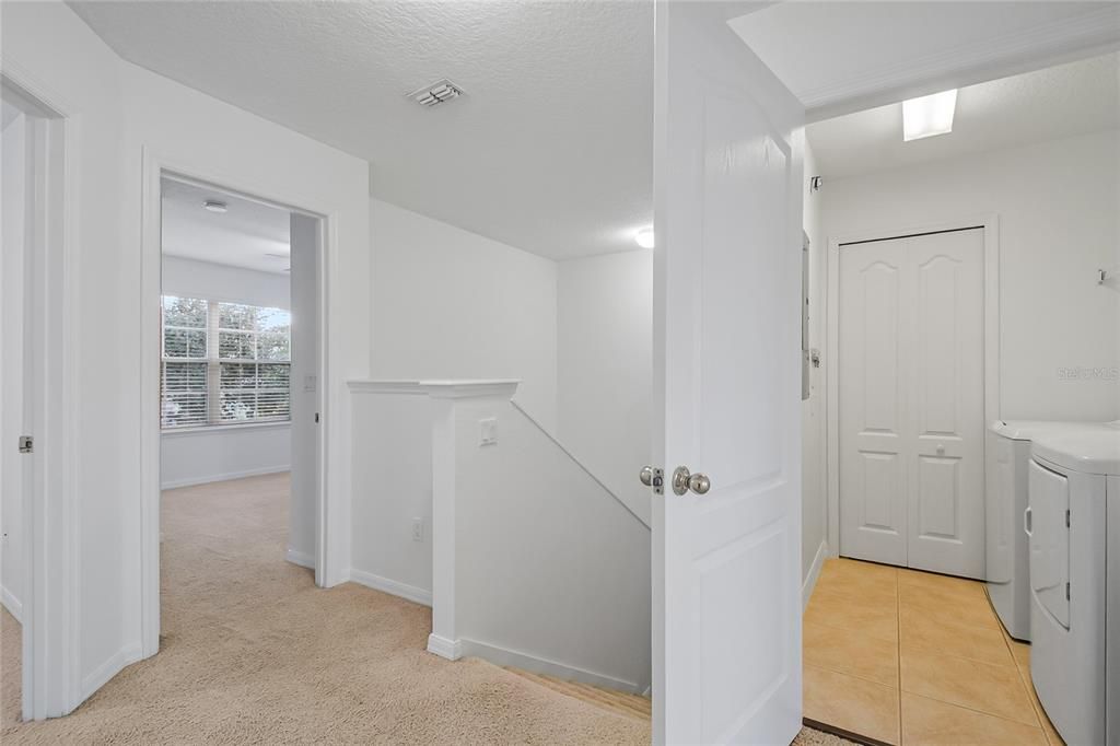 Под контрактом: $2,400 (3 спален, 2 ванн, 2248 Квадратных фут)