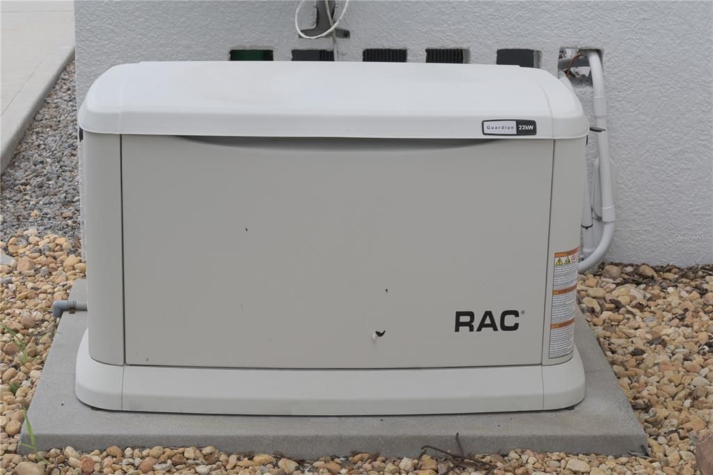 For Sale: $1,370,000 (5 beds, 4 baths, 3992 Square Feet)