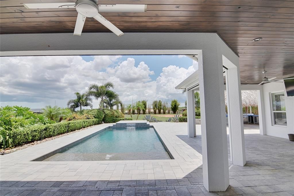 For Sale: $1,370,000 (5 beds, 4 baths, 3992 Square Feet)