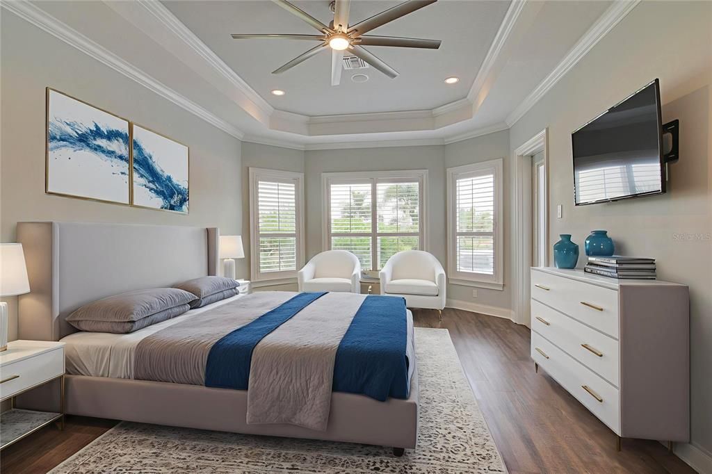 For Sale: $1,370,000 (5 beds, 4 baths, 3992 Square Feet)