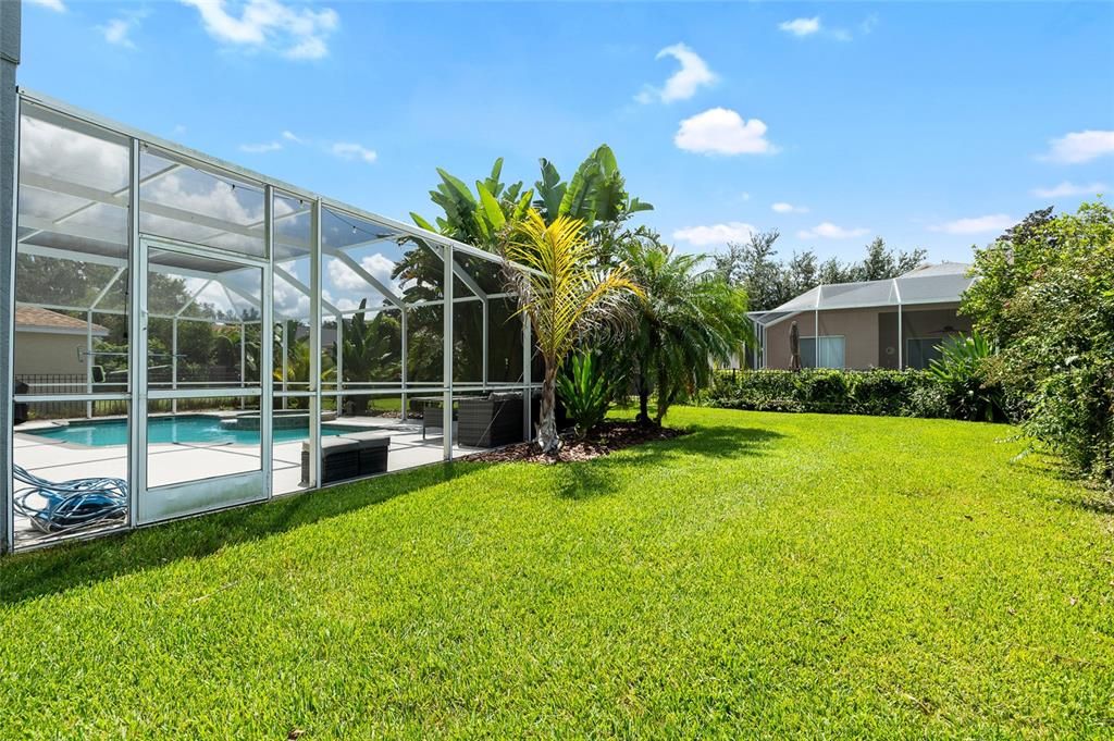 合同活跃: $619,000 (4 贝兹, 2 浴室, 2506 平方英尺)