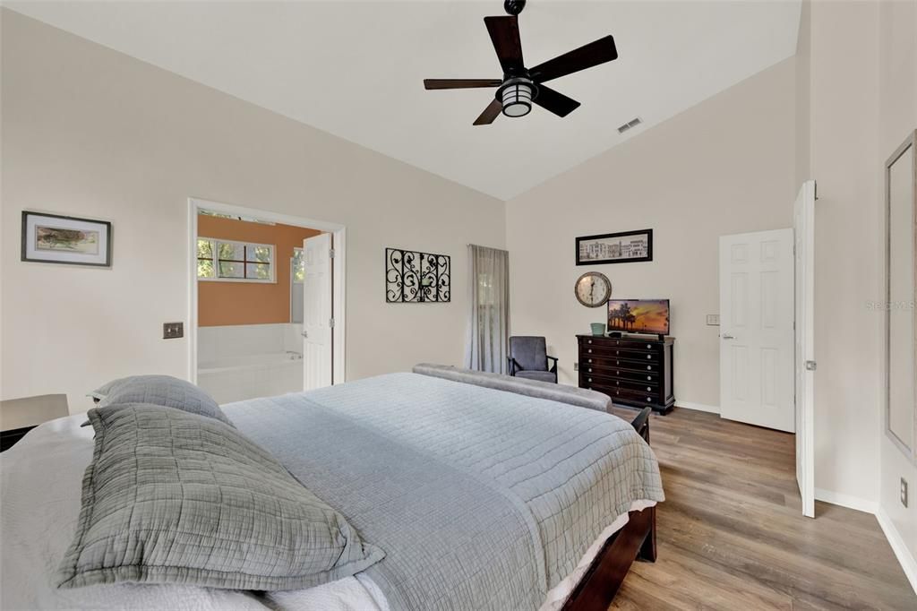 Active With Contract: $430,000 (4 beds, 2 baths, 2357 Square Feet)