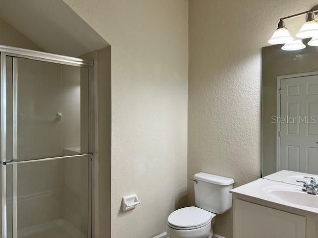 Под контрактом: $2,200 (3 спален, 3 ванн, 1686 Квадратных фут)