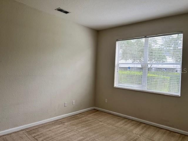 Под контрактом: $2,200 (3 спален, 3 ванн, 1686 Квадратных фут)