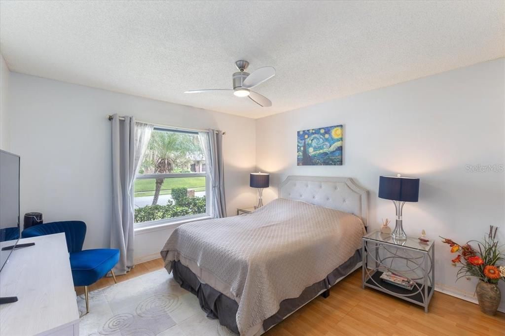 Active With Contract: $650,000 (4 beds, 2 baths, 1874 Square Feet)