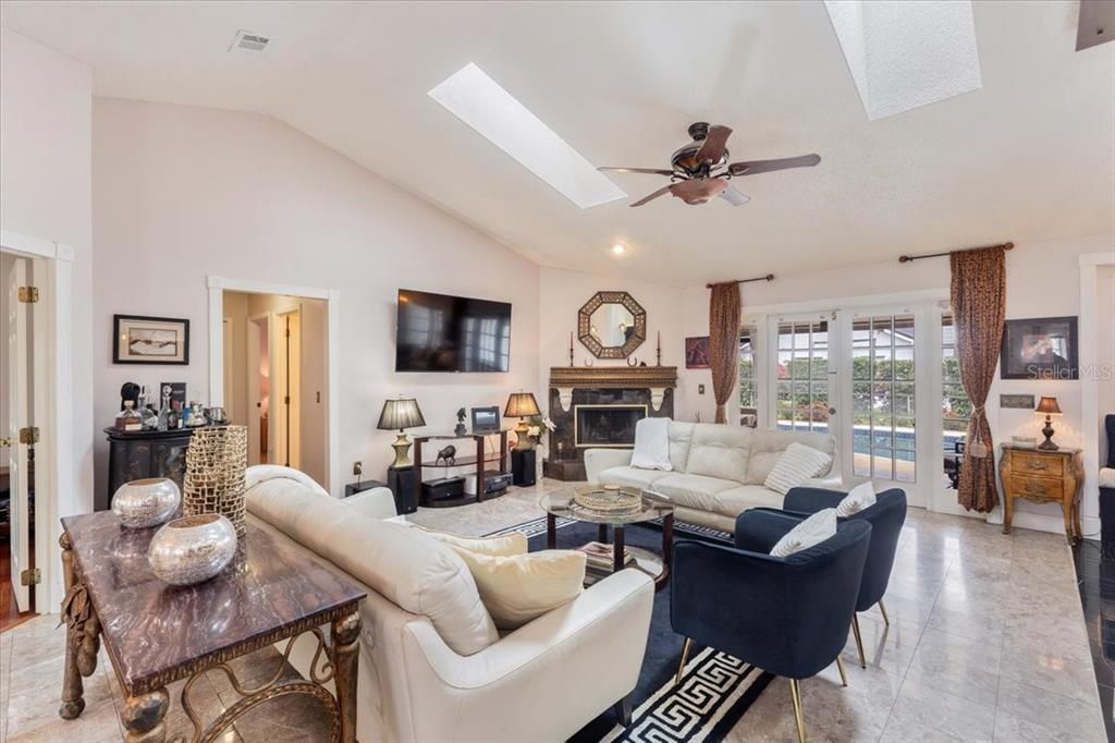 Active With Contract: $650,000 (4 beds, 2 baths, 1874 Square Feet)