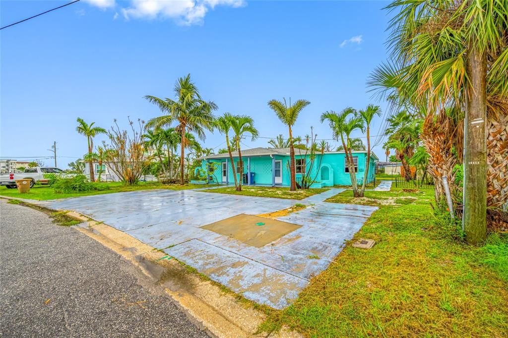 For Sale: $474,900 (4 beds, 0 baths, 1518 Square Feet)