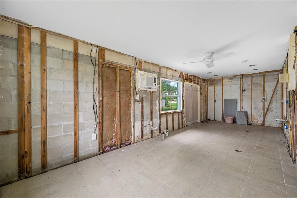 For Sale: $474,900 (4 beds, 0 baths, 1518 Square Feet)